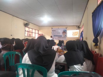 Kegiatan Komunitas Belajar KKG Larompong Kecamatan Larompong Kabupaten Luwu