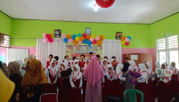 Acara Perpisahan Kelas 6 SDN 9 Rape Rape